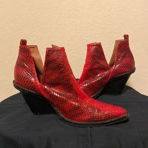 Red snakeskin Free People/Jeffrey campbell booties